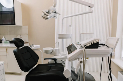 Скидки до 38% на профессиональную гигиену полости рта в стоматологии «Формула улыбки»!