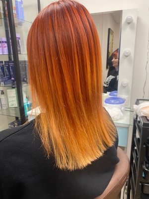 Услуги для волос и ногтей со скидкой до 58% 