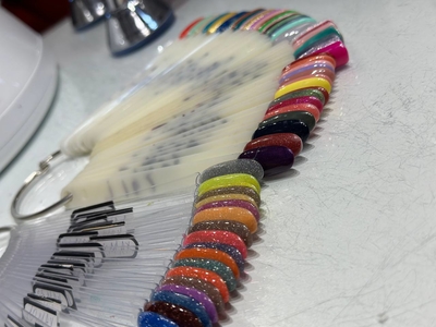 Наведите красоту со скидкой до 48% в салоне красоты «Монталь»!